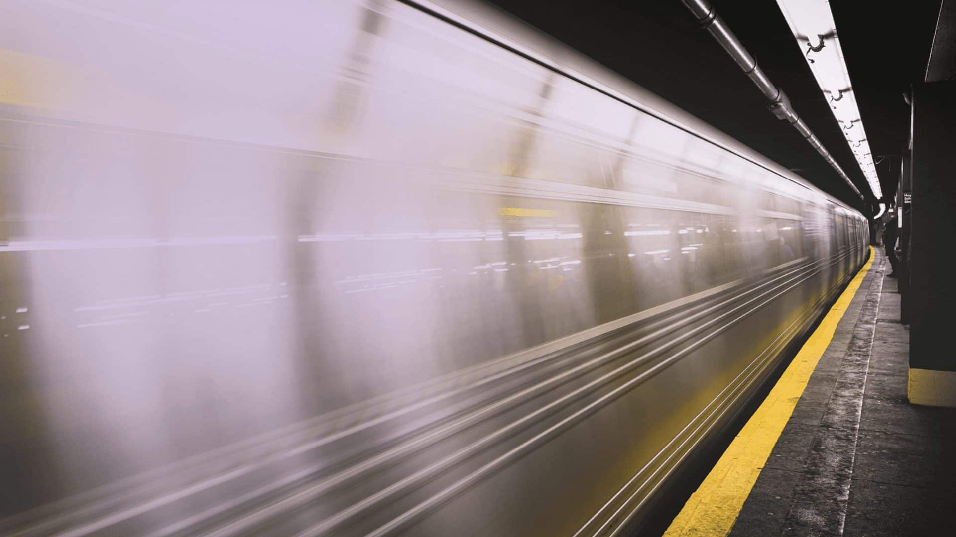How can you plug temporary gaps in your IT service desk?